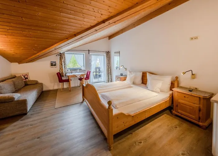 Gaestehaus Doering 3* Mittenwald