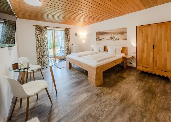 Gaestehaus Doering 3* Mittenwald